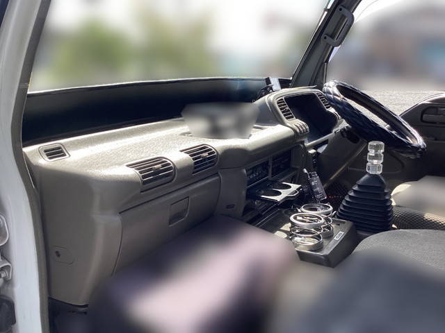 いすゞエルフアルミブロック小型（2t・3t）[写真23]