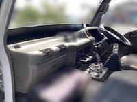 いすゞエルフアルミブロック小型（2t・3t）[写真23]