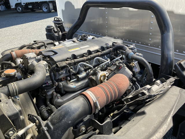 いすゞエルフアルミバン小型（2t・3t）[写真22]