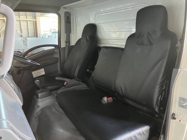 いすゞエルフアルミバン小型（2t・3t）[写真28]