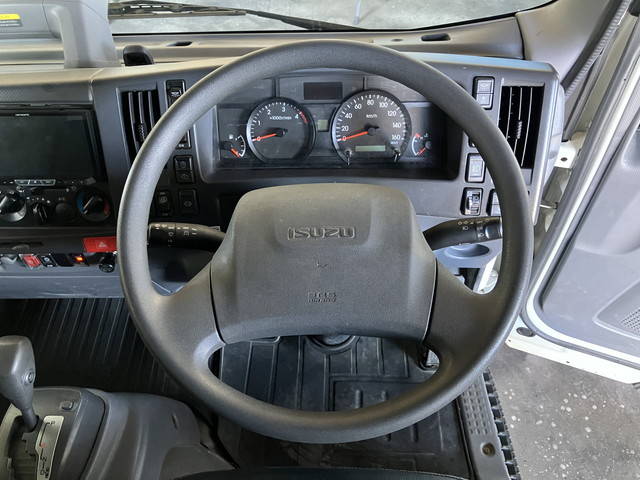 いすゞエルフアルミバン小型（2t・3t）[写真33]