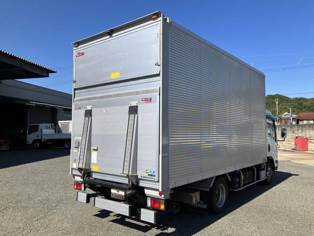 いすゞエルフアルミバン小型（2t・3t）[写真08]