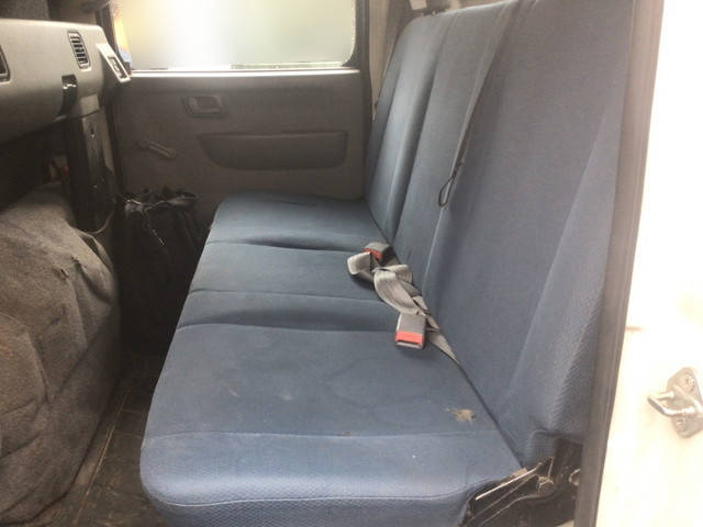 三菱ふそうキャンターダブルキャブ（Wキャブ）小型（2t・3t）[写真11]