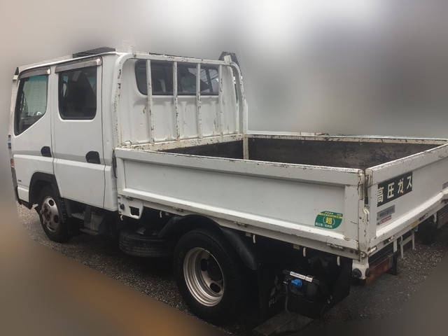 三菱ふそうキャンターダブルキャブ（Wキャブ）小型（2t・3t）[写真04]