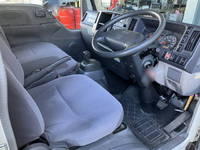 マツダタイタン冷凍車（冷蔵車）小型（2t・3t）[写真33]