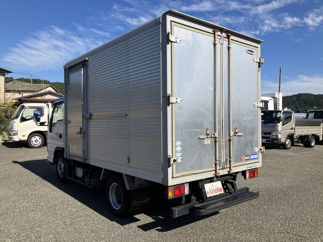 マツダタイタン冷凍車（冷蔵車）小型（2t・3t）[写真04]