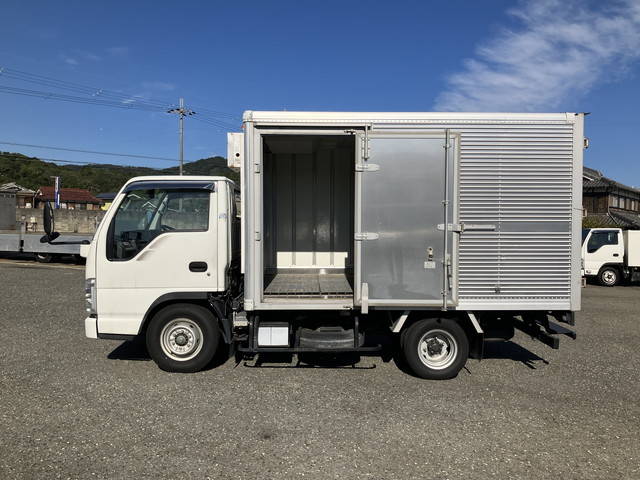 マツダタイタン冷凍車（冷蔵車）小型（2t・3t）[写真06]