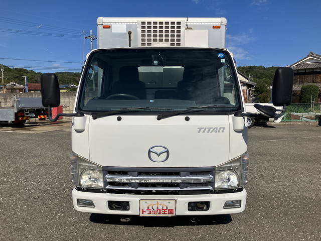 マツダタイタン冷凍車（冷蔵車）小型（2t・3t）[写真08]