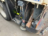 いすゞエルフ高所作業車小型（2t・3t）[写真17]