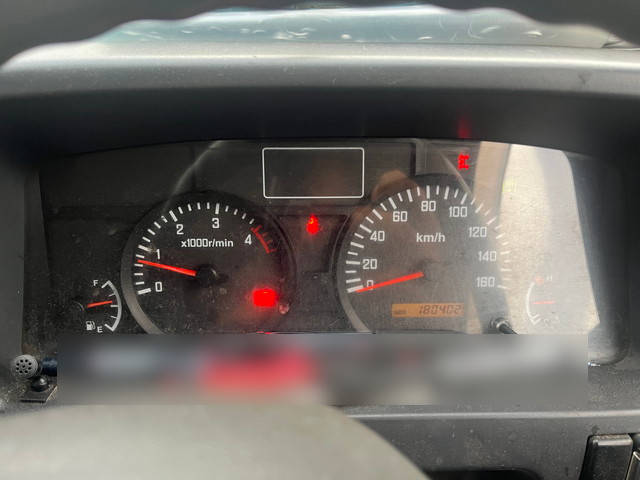 いすゞエルフ高所作業車小型（2t・3t）[写真33]