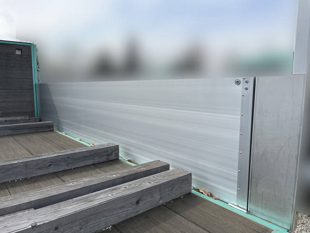 いすゞエルフアルミブロック小型（2t・3t）[写真11]