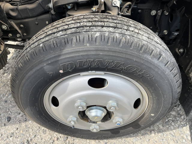 いすゞエルフアルミブロック小型（2t・3t）[写真17]