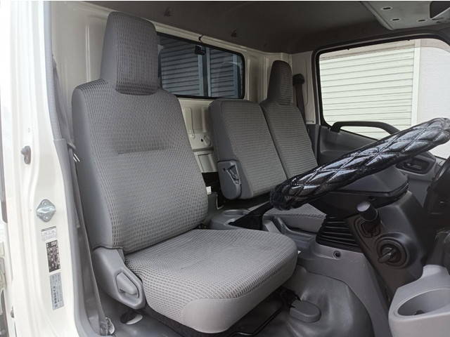 トヨタダイナ平ボディ小型（2t・3t）[写真12]