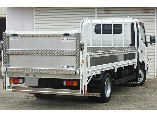 トヨタダイナ平ボディ小型（2t・3t）[写真06]