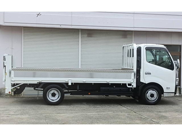 トヨタダイナ平ボディ小型（2t・3t）[写真07]