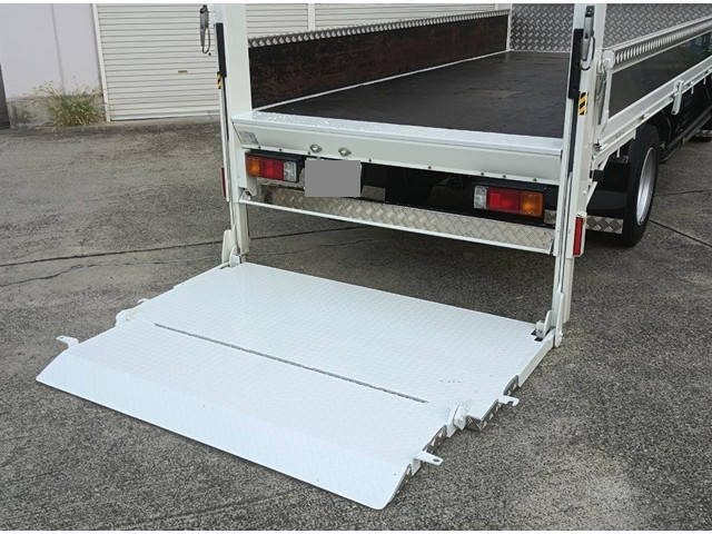 トヨタダイナ平ボディ小型（2t・3t）[写真08]