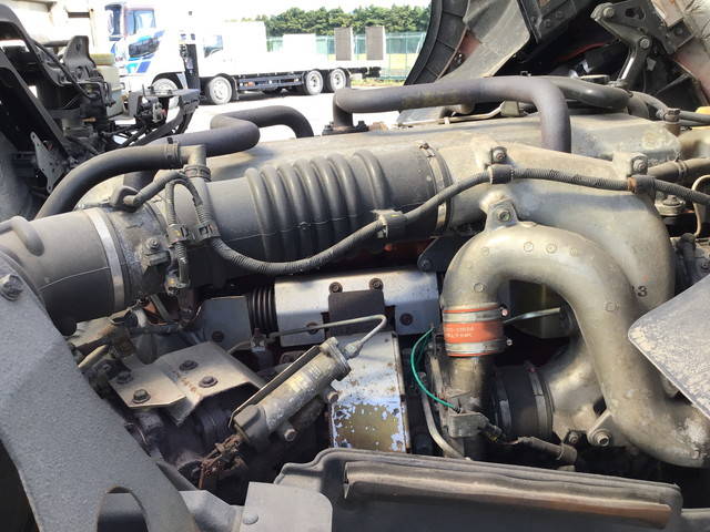 日野プロフィアアルミウイング大型（10t）[写真24]