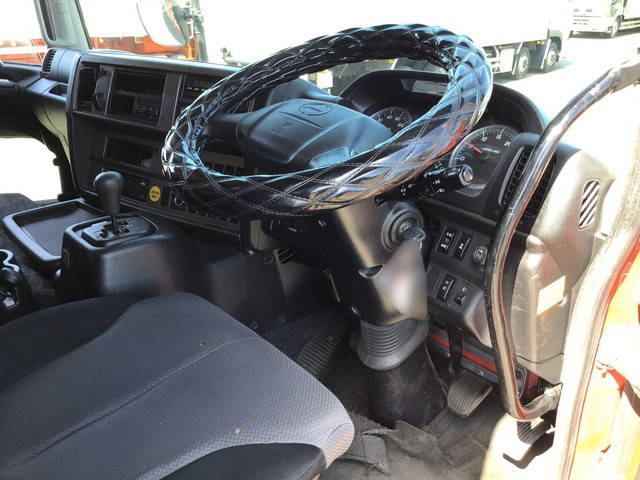 日野プロフィアアルミウイング大型（10t）[写真34]