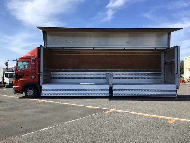 日野プロフィアアルミウイング大型（10t）[写真05]