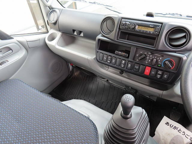 日野デュトロクレーン4段小型（2t・3t）[写真13]