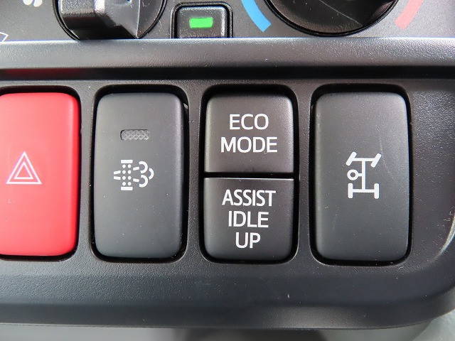 日野デュトロクレーン4段小型（2t・3t）[写真15]