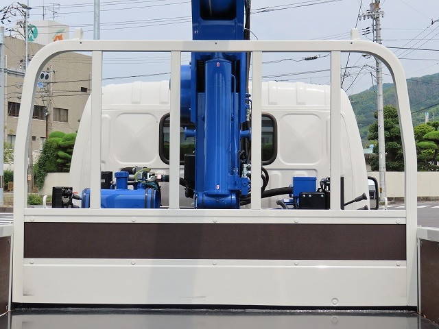 日野デュトロクレーン4段小型（2t・3t）[写真23]