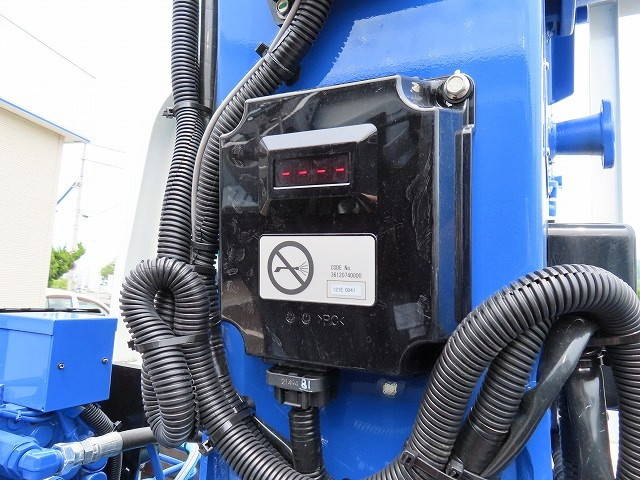 日野デュトロクレーン4段小型（2t・3t）[写真31]