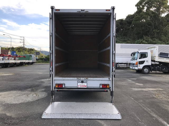 いすゞエルフアルミバン小型（2t・3t）[写真10]