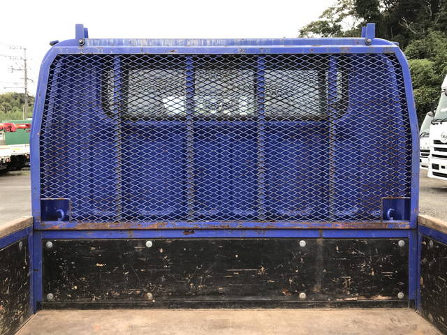 三菱ふそうキャンターガッツダブルキャブ（Wキャブ）小型（2t・3t）[写真13]