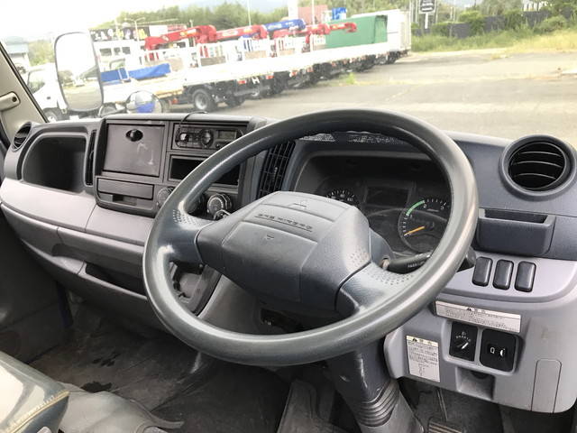 三菱ふそうキャンターガッツダブルキャブ（Wキャブ）小型（2t・3t）[写真25]