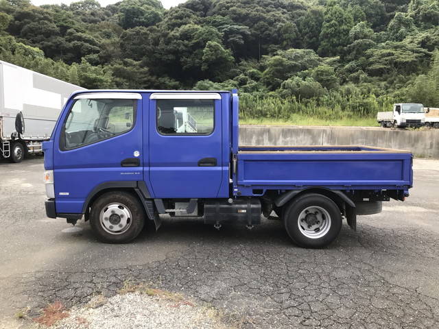 三菱ふそうキャンターガッツダブルキャブ（Wキャブ）小型（2t・3t）[写真05]