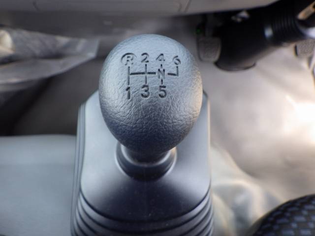 日野デュトロクレーン4段小型（2t・3t）[写真20]