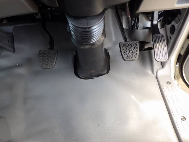 日野デュトロクレーン4段小型（2t・3t）[写真21]