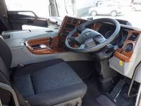 三菱ふそうスーパーグレートアルミウイング大型（10t）[写真12]