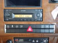 三菱ふそうスーパーグレートアルミウイング大型（10t）[写真18]