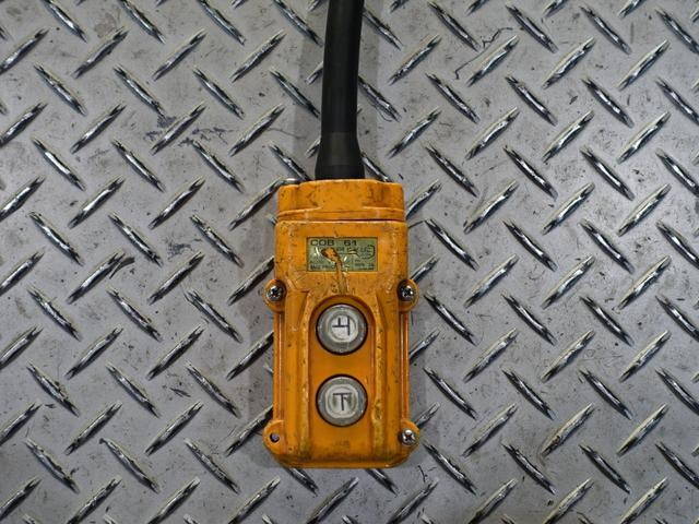 三菱ふそうキャンターアルミバン小型（2t・3t）[写真17]