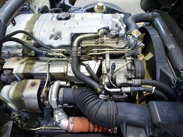 三菱ふそうキャンターアルミバン小型（2t・3t）[写真22]