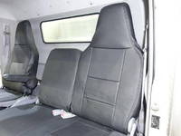 三菱ふそうキャンターアルミバン小型（2t・3t）[写真28]