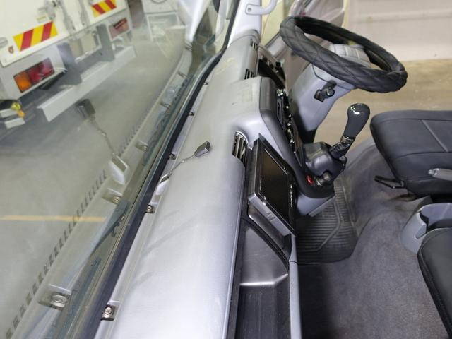 三菱ふそうキャンターアルミバン小型（2t・3t）[写真31]