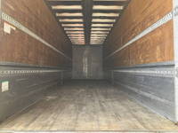 UDトラックスクオンアルミウイング大型（10t）[写真14]