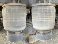 UDトラックスクオンアルミウイング大型（10t）[写真23]