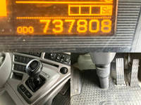 UDトラックスクオンアルミウイング大型（10t）[写真34]