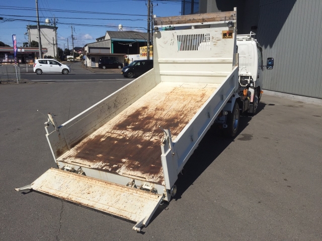 日野デュトロローダーダンプ小型（2t・3t）[写真02]