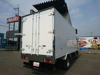 いすゞエルフ冷凍車（冷蔵車）小型（2t・3t）[写真02]