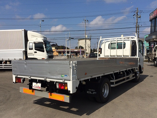 いすゞエルフアルミブロック小型（2t・3t）[写真02]