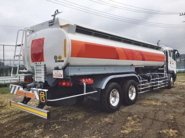 三菱ふそうスーパーグレートタンク車（タンクローリー）大型（10t）[写真02]
