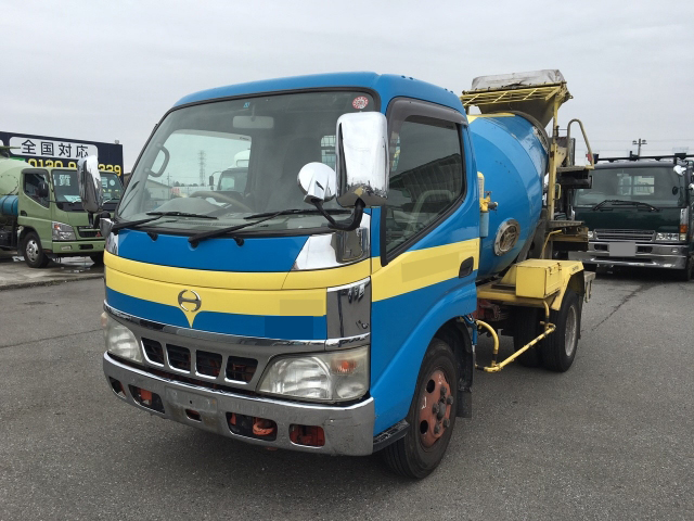 日野デュトロミキサー車（コンクリートミキサー）小型（2t・3t）PB-XZU304E [写真01]