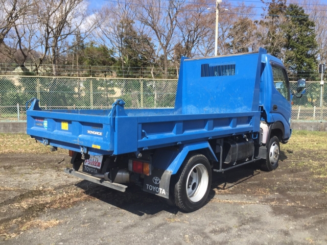 トヨタトヨエースダンプ小型（2t・3t）[写真02]
