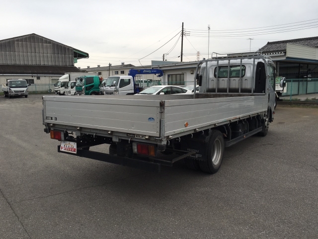 いすゞエルフアルミブロック小型（2t・3t）[写真02]