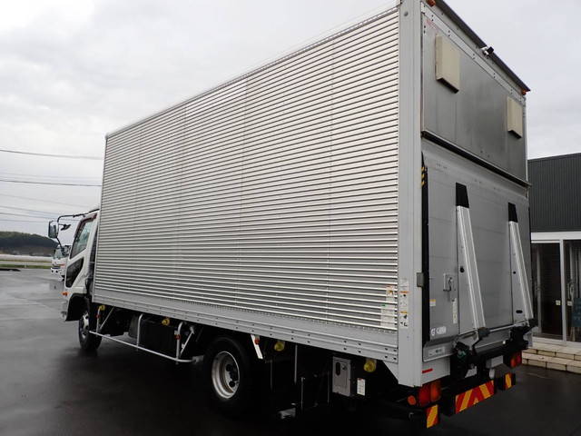 三菱ふそうファイターアルミバン中型（4t）[写真02]